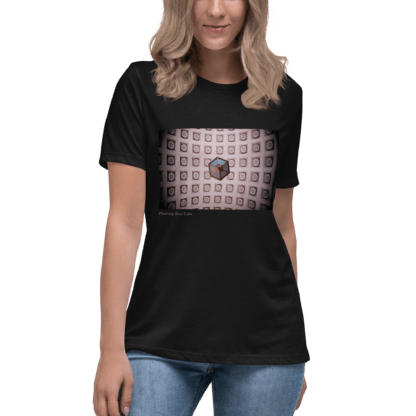 Floating Glass Cube T-Shirt | Women's Relaxed